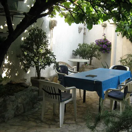 公寓 Cozy Studio In The Old Town For 2 Persons